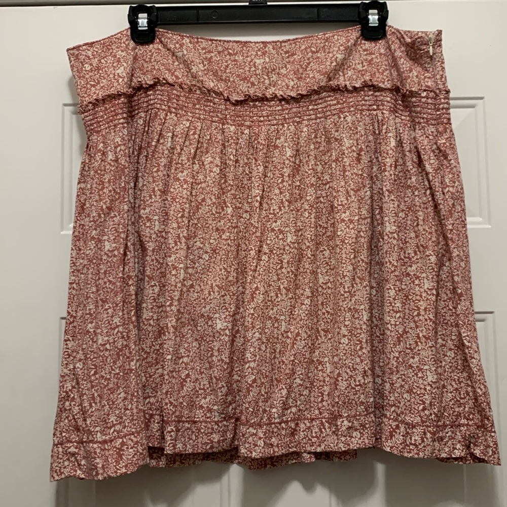 3/$15 Max Studio size 2X mauve/ivory skirt